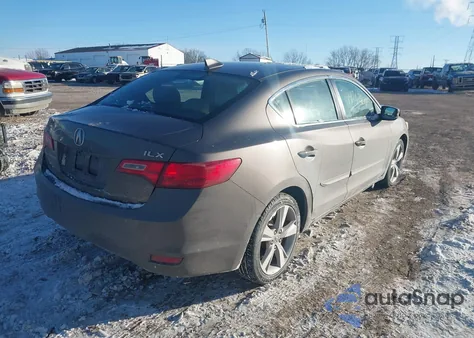 2013 Acura Ilx 2.0L z USA, uszkodzony, nr VIN 19VDE1F71DE000947